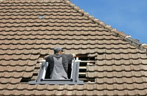 Pose de velux - Varennes-lès-Narcy